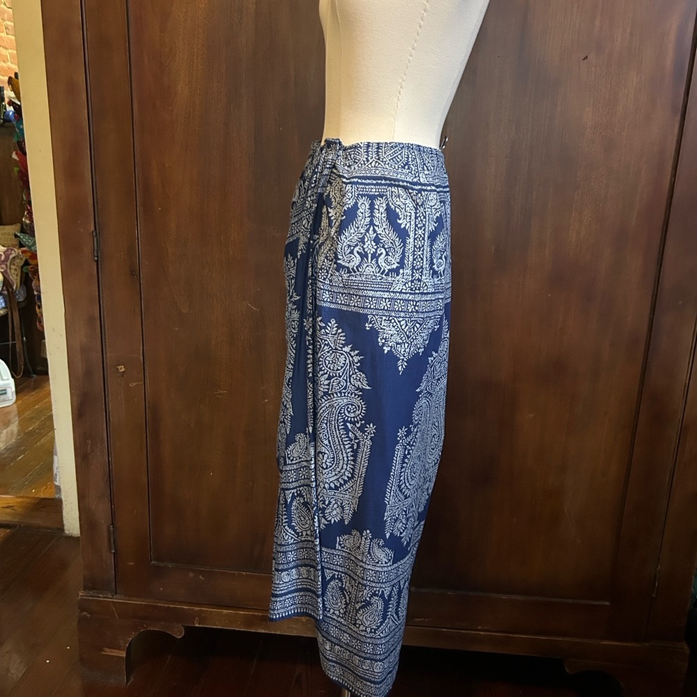 Blue Bandanna Print Designer Wrap Skirt 12 - Picture 4 of 12